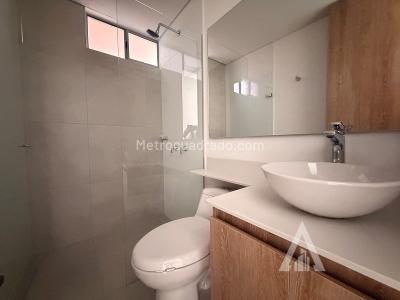 Apartamento de 3 alcobas en arriendo en Sabaneta, Sabaneta, 70 m² · foto 5 de 13