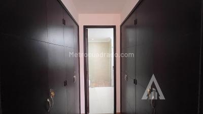 Apartamento de 3 alcobas en arriendo en Castropol, Medellín, 146 m² · foto 6 de 20