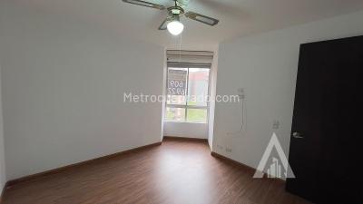 Apartamento de 3 alcobas en arriendo en Castropol, Medellín, 146 m² · foto 9 de 20
