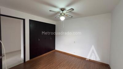 Apartamento de 3 alcobas en arriendo en Castropol, Medellín, 146 m² · foto 12 de 20
