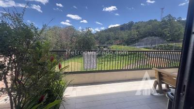Apartamento de 2 alcobas en arriendo en Av Las Palmas, Medellín, 100 m² · foto 8 de 10
