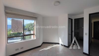 Apartamento de 2 alcobas en arriendo en Castropol, Medellín, 87 m² · foto 11 de 19