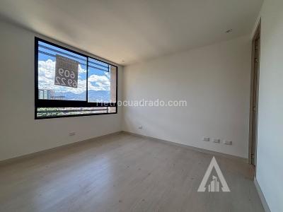 Apartamento en arriendo en Castropol, Medellín · foto 10 de 15
