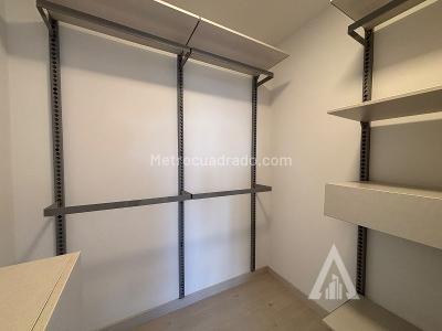 Apartamento en arriendo en Castropol, Medellín · foto 13 de 15