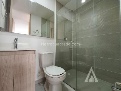 Apartamento de 3 alcobas en venta en El Poblado, Medellín, 87 m² · foto 11 de 20