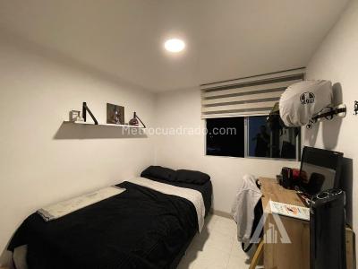 Apartamento en venta en Loma Del Indio, Medellín · foto 9 de 12