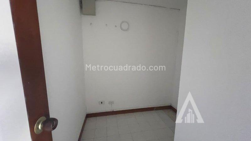 Apartamento en Arriendo, Castropol, Medellín - 3