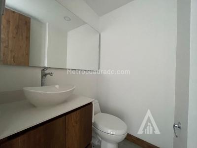 Apartamento en arriendo en Ciudad Del Rio, Medellín · foto 2 de 7