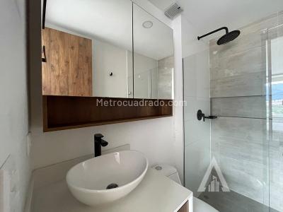 Apartamento en arriendo en Ciudad Del Rio, Medellín · foto 4 de 7