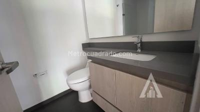 Apartamento en venta en El Poblado, Medellín · foto 16 de 20