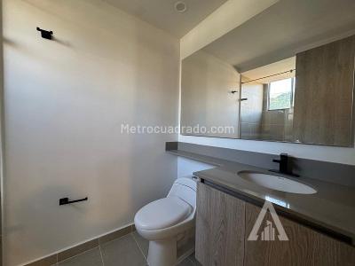 Apartamento de 3 alcobas en arriendo en Ciudad Del Rio, Medellín, 88 m² · foto 5 de 14