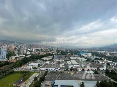 Apartamento en arriendo en Ciudad Del Rio, Medellín · foto 15 de 20