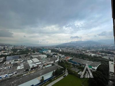 Apartamento en arriendo en Ciudad Del Rio, Medellín · foto 16 de 20