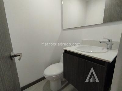 Apartamento de 2 alcobas en arriendo en Ciudad Del Rio, Medellín, 79 m² · foto 8 de 16