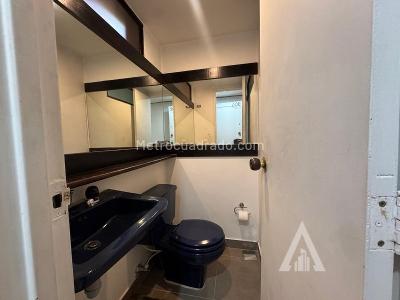 Apartamento de 3 alcobas en venta en El Poblado, Medellín, 120 m² · foto 5 de 20