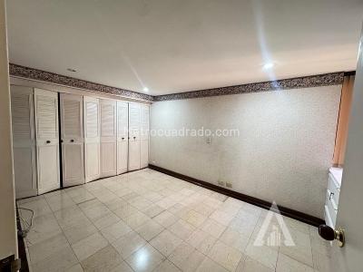 Apartamento de 3 alcobas en venta en El Poblado, Medellín, 120 m² · foto 8 de 20