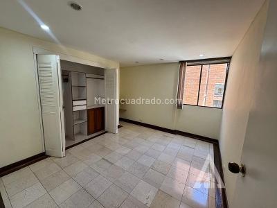 Apartamento de 3 alcobas en venta en El Poblado, Medellín, 120 m² · foto 11 de 20