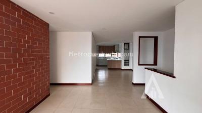 Apartamento de 3 alcobas en arriendo en Alejandría, Medellín, 140 m² · foto 16 de 20