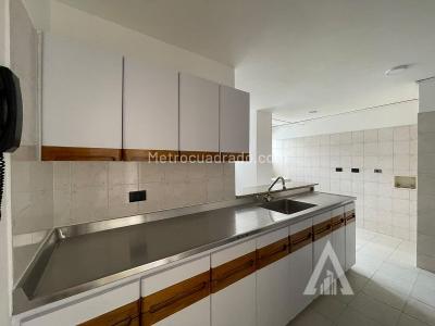 Apartamento en Arriendo, Castropol, Medellín