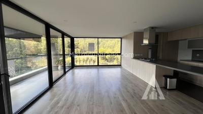 Apartamento en venta en El Poblado, Medellín · foto 8 de 20