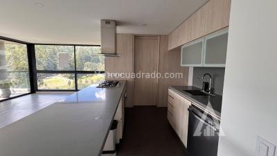 Apartamento en venta en El Poblado, Medellín · foto 12 de 20