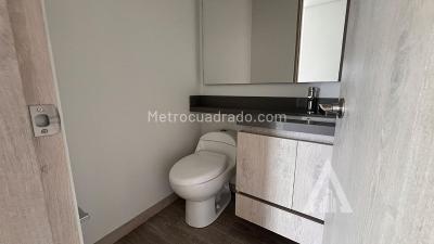Apartamento en venta en El Poblado, Medellín · foto 17 de 20
