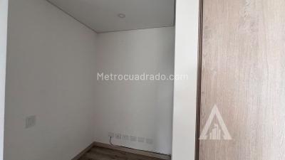 Apartamento en venta en El Poblado, Medellín · foto 18 de 20
