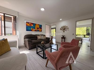 Apartamento de 3 alcobas en venta en El Poblado, Medellín, 130 m² · foto 8 de 9