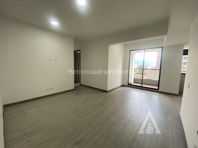 Apartamento de 3 alcobas en venta en Av Las Palmas, Medellín, 76 m² · foto 11 de 15