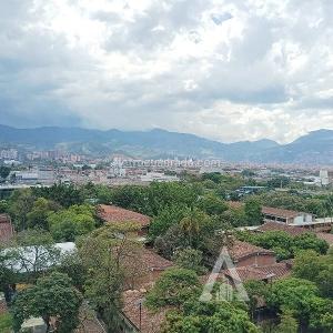 Apartamento de 1 alcoba en venta en La Aguacatala, Medellín, 42 m² · foto 4 de 15