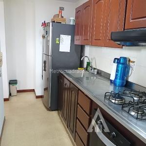 Apartamento de 1 alcoba en venta en La Aguacatala, Medellín, 42 m² · foto 9 de 15
