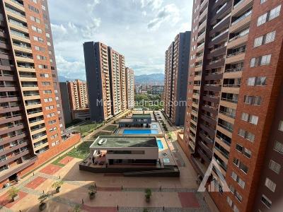 Apartamento de 3 alcobas en arriendo en Los Colores, Medellín, 76 m² · foto 13 de 15