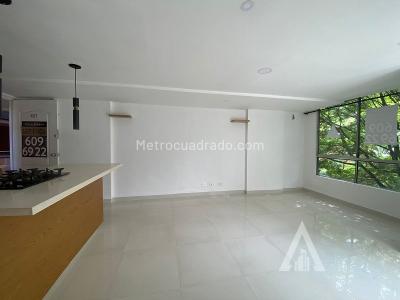 Apartamento de 1 alcoba en arriendo en Loma Del Indio, Medellín, 49 m² · foto 4 de 15