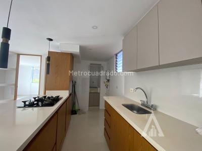 Apartamento de 1 alcoba en arriendo en Loma Del Indio, Medellín, 49 m² · foto 6 de 15
