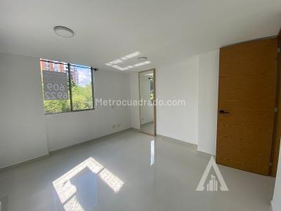 Apartamento de 1 alcoba en arriendo en Loma Del Indio, Medellín, 49 m² · foto 14 de 15