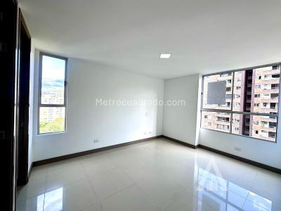 Apartamento de 3 alcobas en arriendo en Envigado, Envigado, 84 m² · foto 6 de 20