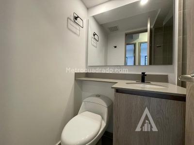 Apartamento de 3 alcobas en arriendo en Ciudad Del Rio, Medellín, 72 m² · foto 3 de 10