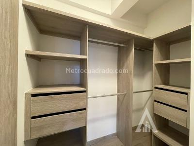 Apartamento de 3 alcobas en arriendo en Ciudad Del Rio, Medellín, 72 m² · foto 9 de 11
