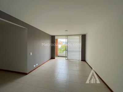 Apartamento de 2 alcobas en arriendo en Los Balsos, Medellín, 78 m² · foto 9 de 9