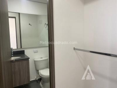 Apartamento en venta en Av Las Palmas, Medellín · foto 5 de 18