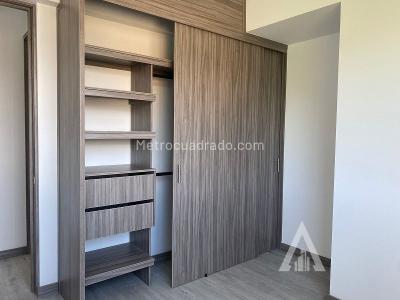 Apartamento de 2 alcobas en venta en Av Las Palmas, Medellín, 71 m² · foto 6 de 20