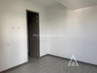 Apartamento de 2 alcobas en venta en Av Las Palmas, Medellín, 71 m² · foto 8 de 20