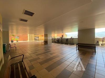 Apartamento en venta en Av Las Palmas, Medellín · foto 3 de 20