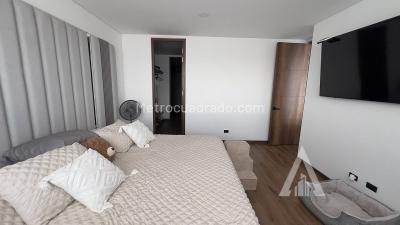 Apartamento de 3 alcobas en venta en Av Las Palmas, Medellín, 133 m² · foto 19 de 20