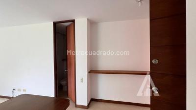 Apartamento de 1 alcoba en arriendo en Santa María De Los Ángeles, Medellín, 60 m² · foto 4 de 13