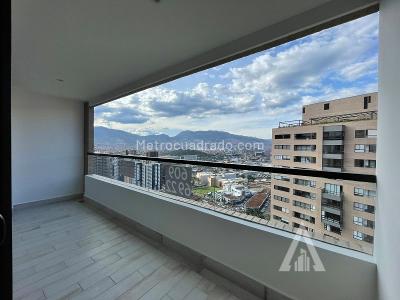 Apartamento en arriendo en Castropol, Medellín · foto 11 de 11