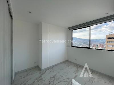 Apartamento en arriendo en Castropol, Medellín · foto 5 de 11
