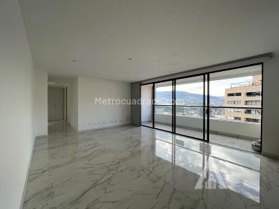 Apartamento en arriendo en Castropol, Medellín · foto 9 de 11