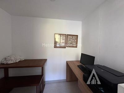 Apartamento en arriendo en El Poblado, Medellín · foto 9 de 19