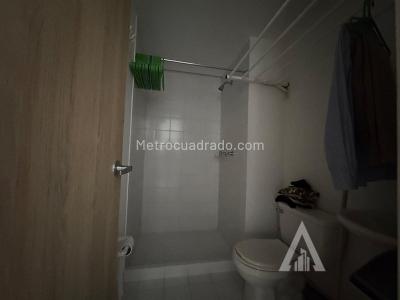Apartamento en arriendo en El Poblado, Medellín · foto 11 de 19